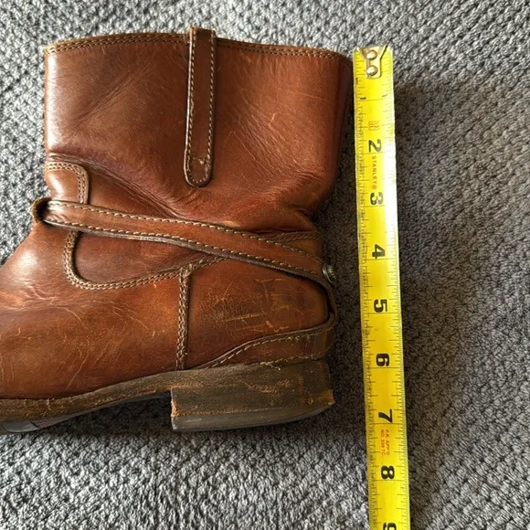 Frye Lindsay Plate Short Boots Distressed Cognac Leather Harness Ankle Booties 7