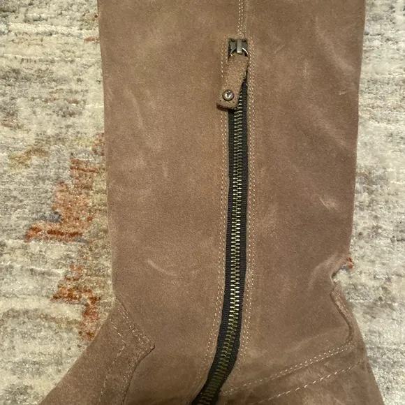 Frye Sacha High Suede Tan Lace Up Boot