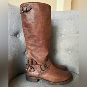Frye Veronica Riding Boots 9.5 knee high leather back zip snaps Distressed