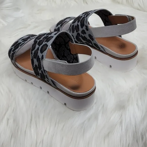 Gentle Souls Kenneth Cole Lavern Asymmetrical Slingback Platform Leopard Sandals