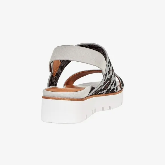 Gentle Souls Kenneth Cole Lavern Asymmetrical Slingback Platform Leopard Sandals
