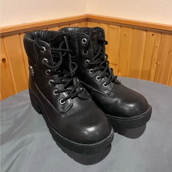 Genuine Harley Davidson leather chunky biker boots