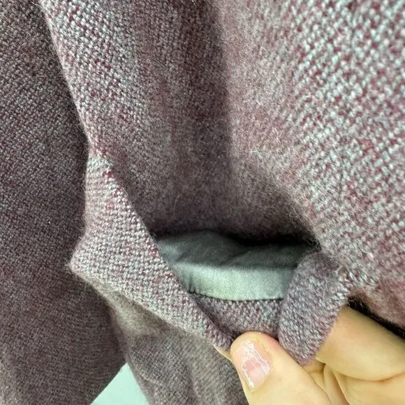 Georgio Armani 100% Cashmere Woven Blazer with Silk Lining Size 40 US 10