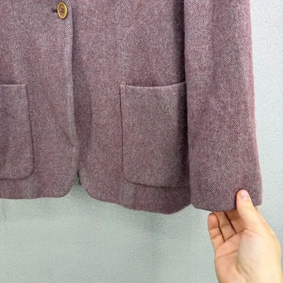 Georgio Armani 100% Cashmere Woven Blazer with Silk Lining Size 40 US 10
