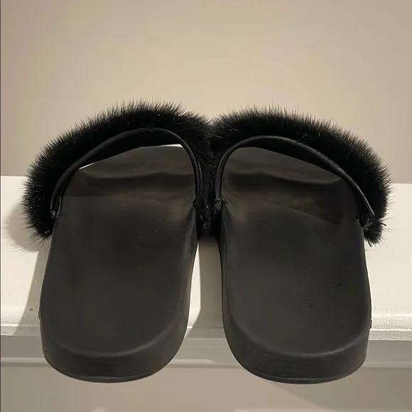 Givenchy Black Fur Slippers with Plush Comfort