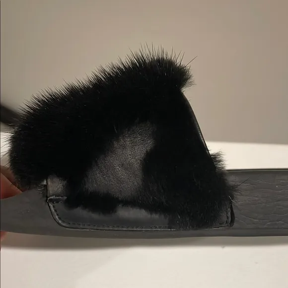 Givenchy Black Fur Slippers with Plush Comfort