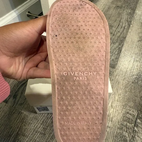 Givenchy Kids Pink Slides