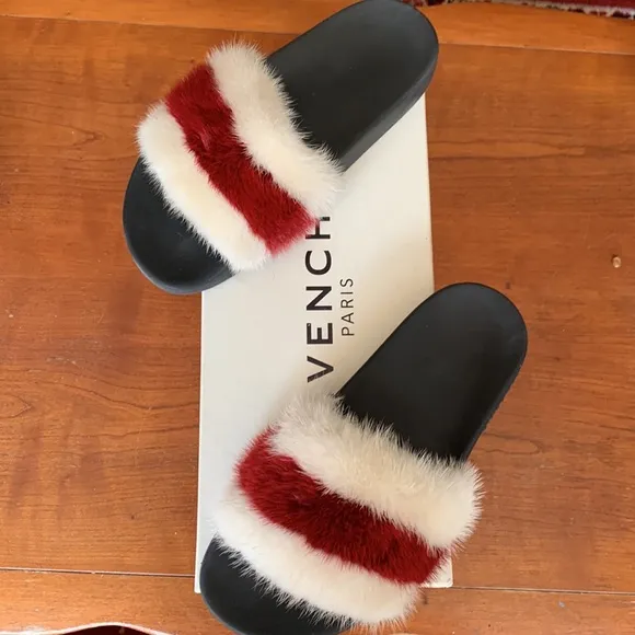 Givenchy Red and White Mink Fur Slide Sandals Size 8 excellent condition