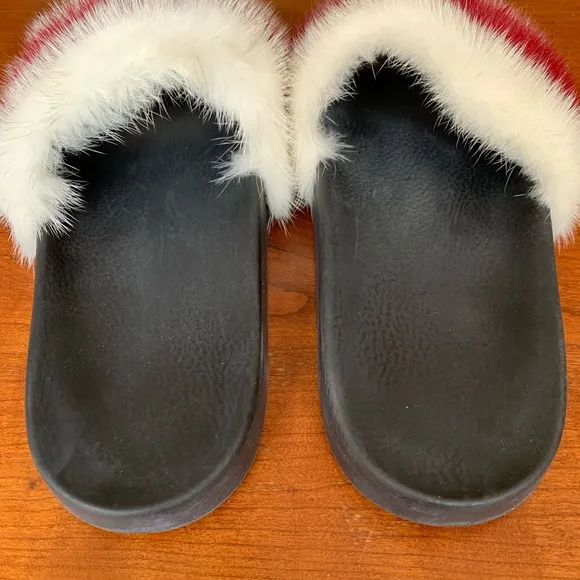 Givenchy Red and White Mink Fur Slide Sandals Size 8 excellent condition