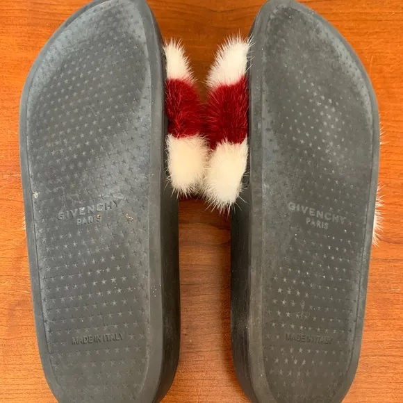 Givenchy Red and White Mink Fur Slide Sandals Size 8 excellent condition