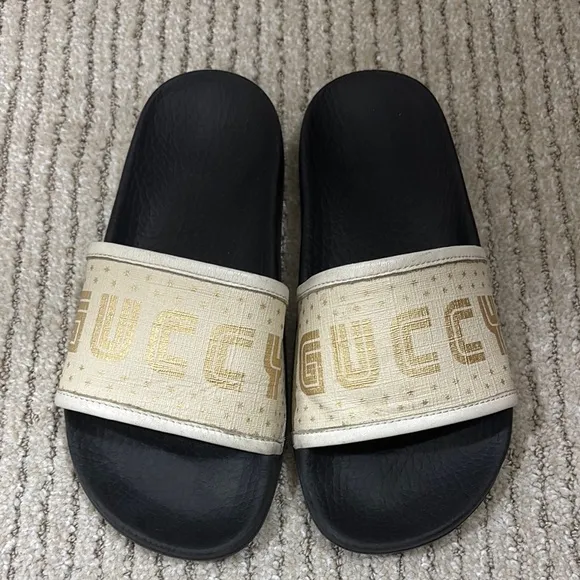 Gucci 2018 collection slides