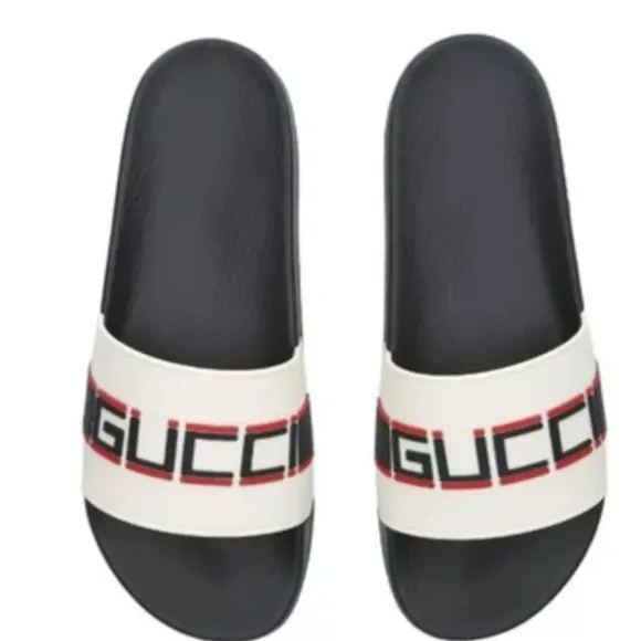 Gucci Black and White Logo Slides