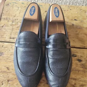 Gucci Black Leather Loafers Sleek Slip-Ons