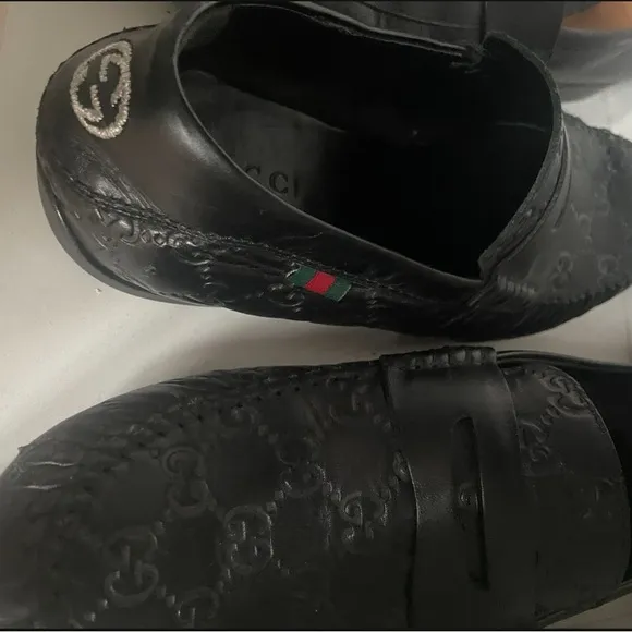 Gucci Black Loafers Slip-On Elegance