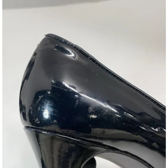 Gucci Black Patent Leather Silver Buckle Blue Accent Heels EU 36 C
