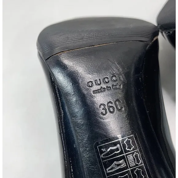 Gucci Black Patent Leather Silver Buckle Blue Accent Heels EU 36 C