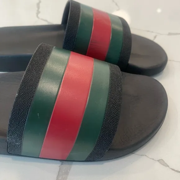 Gucci Men's Black and Red Slide Sandals