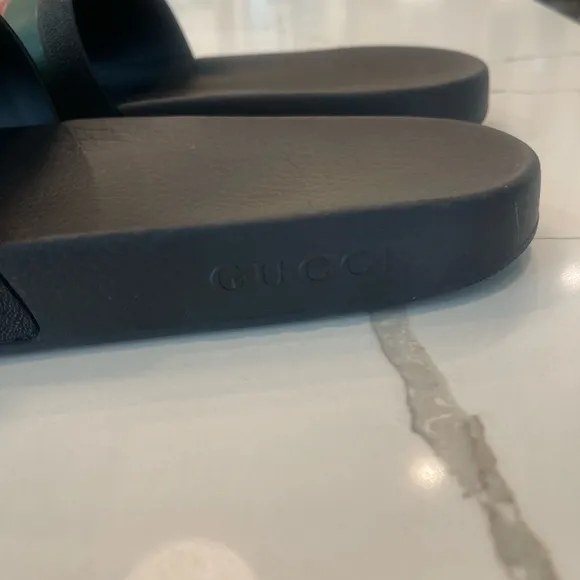 Gucci Men's Black and Red Slide Sandals