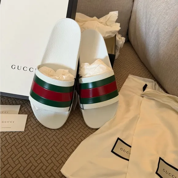 Gucci Men’s Signature White Slides with Red and Green Stripes Size 11 NIB w/dust