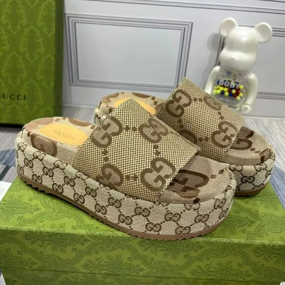 GUCCI Monogram Jumbo GG Brown Slide Sandals