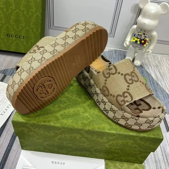 GUCCI Monogram Jumbo GG Brown Slide Sandals