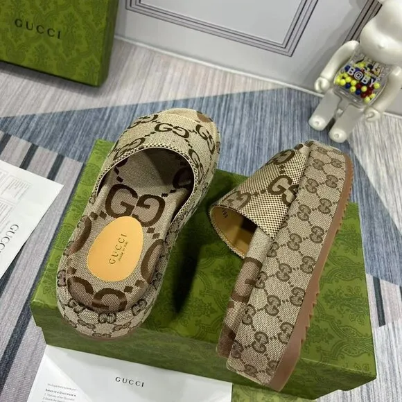 GUCCI Monogram Jumbo GG Brown Slide Sandals