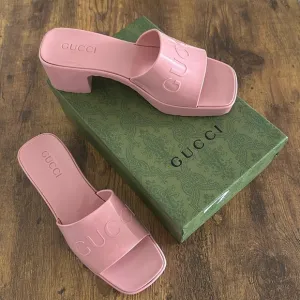 Gucci: Rubber Womens Platform 20/60mm Slide Sandals 38 Wild Rose