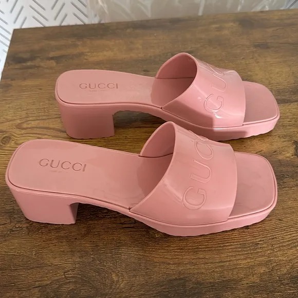 Gucci: Rubber Womens Platform 20/60mm Slide Sandals 38 Wild Rose