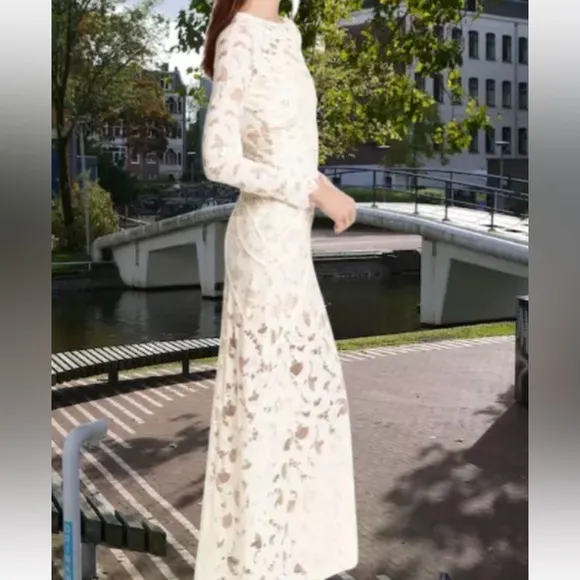 H&amp;M Cream Lace Open Back Long Sleeve Maxi Dress NWT