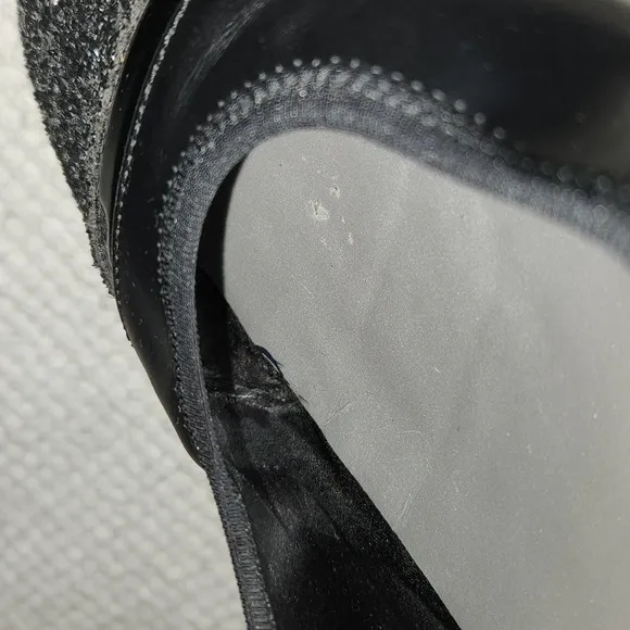 Hogan black leather ballet flats