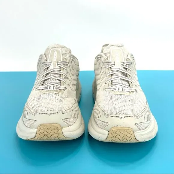 HOKA ONE ONE X OUTDOOR VOICES CLIFTON 4 RUNNING SHOES / ATHLEISURE SNEAKERS