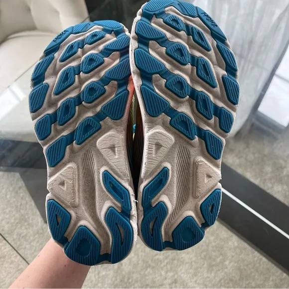 Hoka One One Youth Clifton 9 1131170 EPVO Running Shoes Sneakers Sz 3.5MD