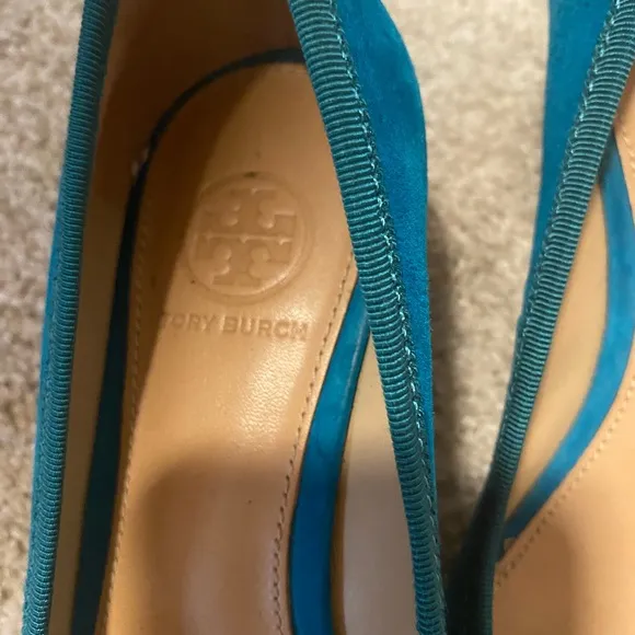 HOLIDAY SALE 🎄🎄AUTH TORY BUTCH FLATS ORIGINAL TAG ON BOTTOM