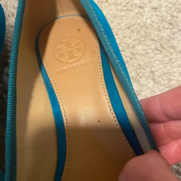 HOLIDAY SALE 🎄🎄AUTH TORY BUTCH FLATS ORIGINAL TAG ON BOTTOM