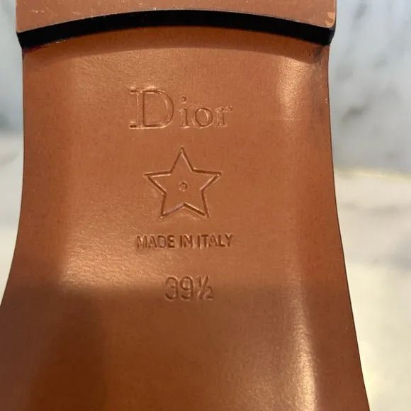 ☀️HOST PICK☀️Christian Dior Navy and Cream Slides