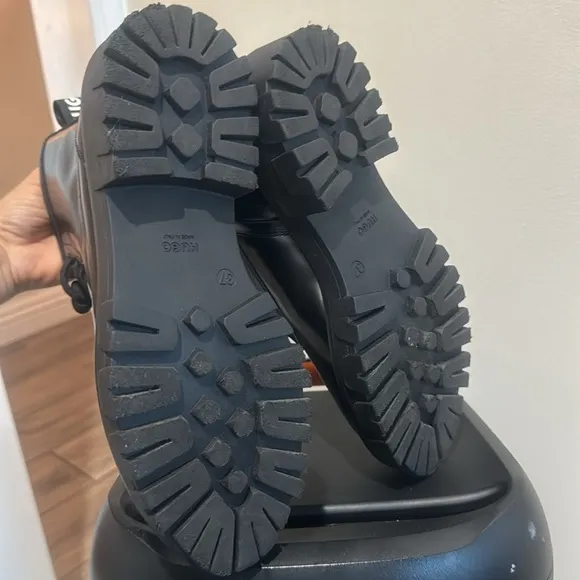🖤HUGO AXEL Lace-up ankle boots
