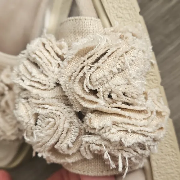 Inuikii Fringe Slide Sandals in Cream Size 39