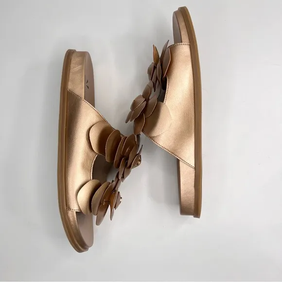Isaac Mizrahi Live Rose Gold Flower Cut Slide On Sandals Size 10