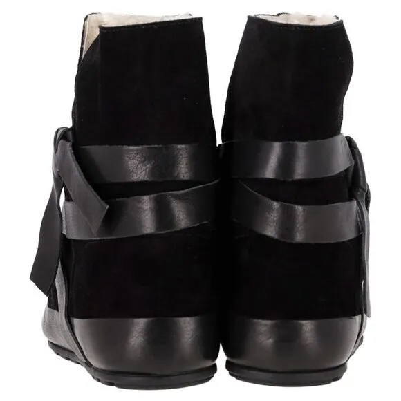 Isabel Marant Etoile Sheared Snow Boots in Black Suede