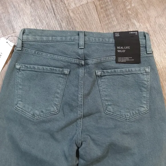 J BRAND Adele Mid-Rise Straight Jeans NWT - 24