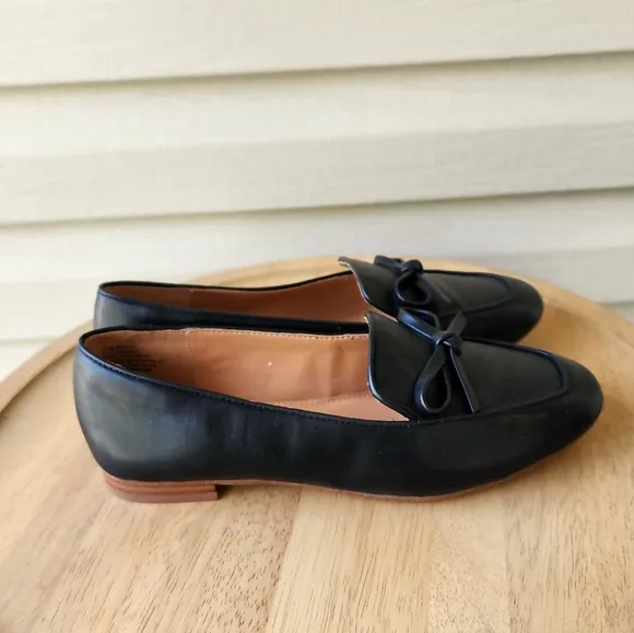 J. Crew black bow loafers size 6