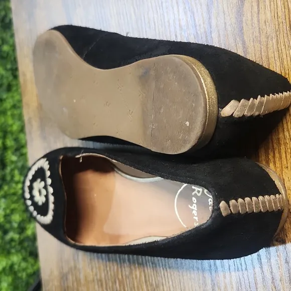 Jack Rogers Black Flats with Decorative Stitching size 6