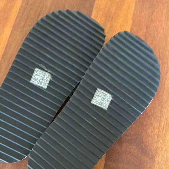 James Perse Beige Suede Slides