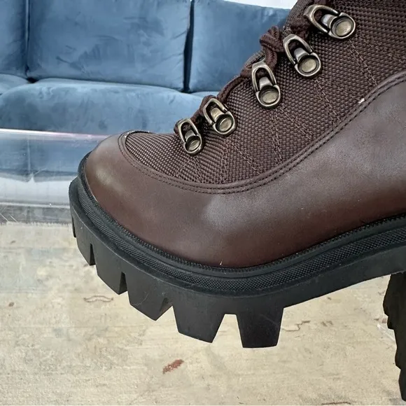 Jeffrey Campbell Brown Maniac Lace Up Lug Sole Boots size 8