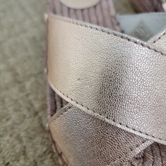 Jeffrey Campbell Monada Espadrille Slide Sandals in Rose Gold, Size 38