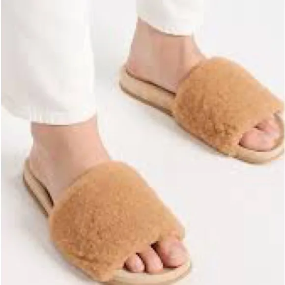 Jenni Kayne Faux Fur Slides Sandals Size 36 Size 6 US