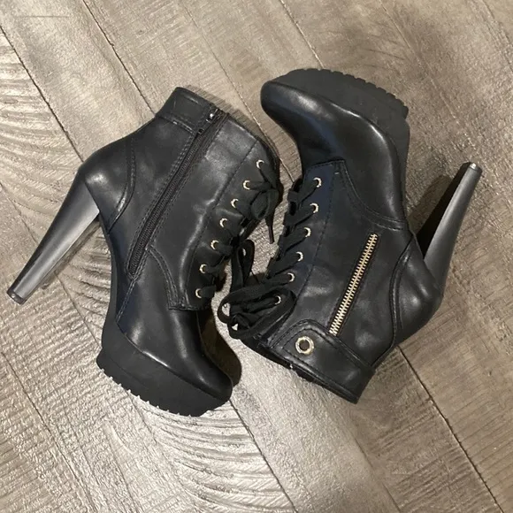 Jennifer Lopez Lace-Up Platform Ankle Boots
