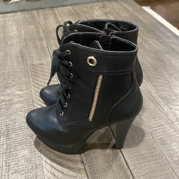 Jennifer Lopez Lace-Up Platform Ankle Boots