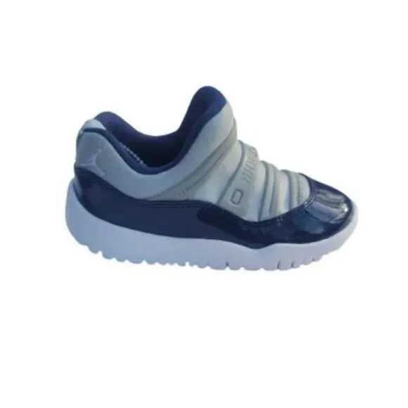 Jordan Retro 11 Little Flex Sneakers Size 10 NWOT
