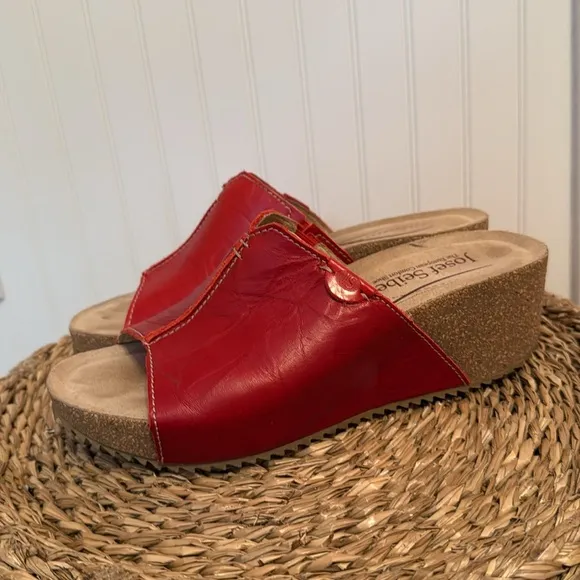 Josef Seibel Meike 07 Wedge Slide Sandal Women's Red Wedge Sandals - EU 38